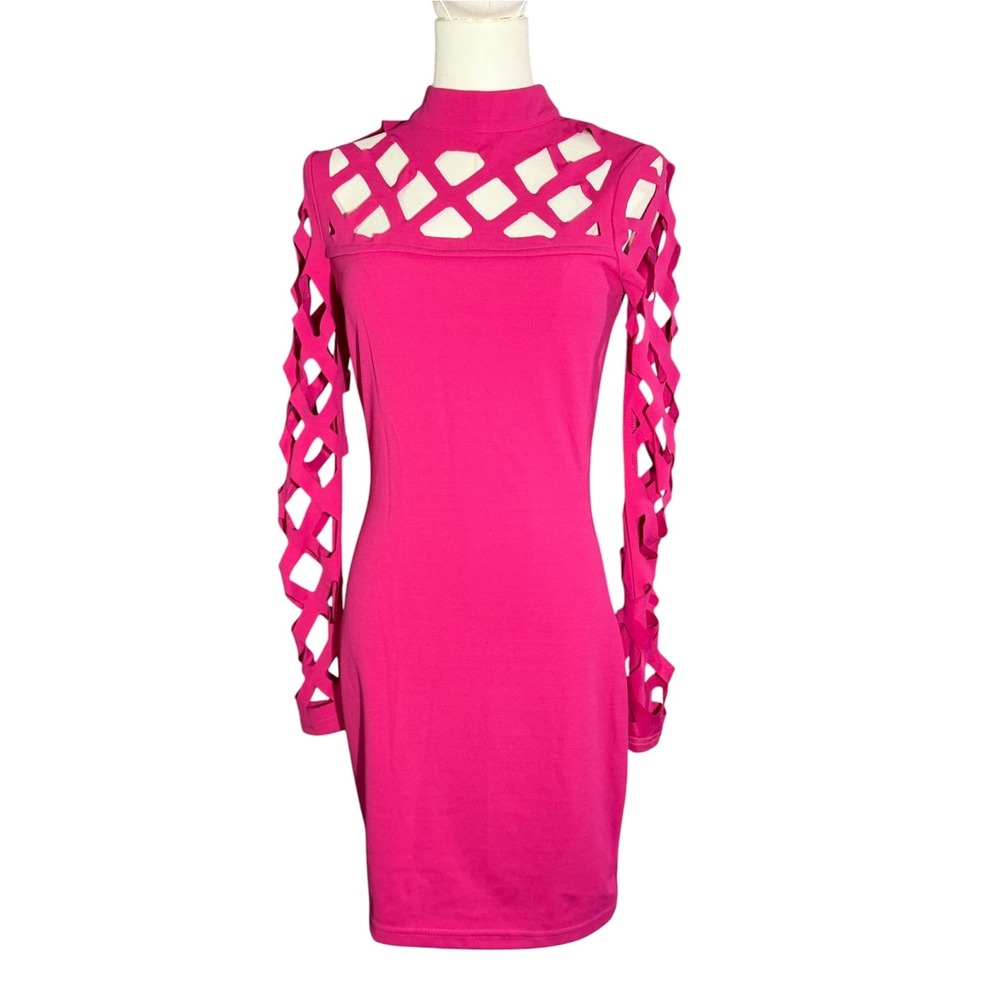 Ka Ann Boutique Laser Cut Full Sleeved Mini Dress Size S